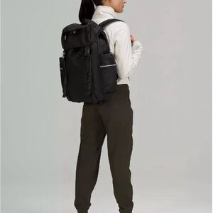 Lululemon Wanderlust 25L Backpack